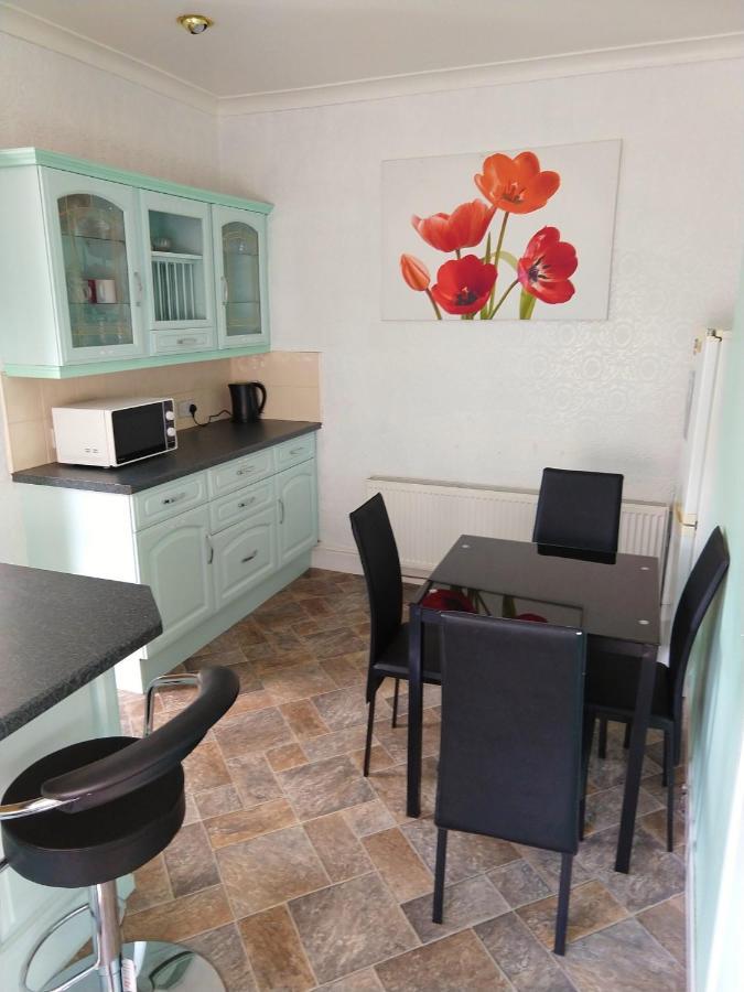 Napier Town House - Self Catering - Guesthouse Style - Twin And Double Rooms Workington Exterior foto