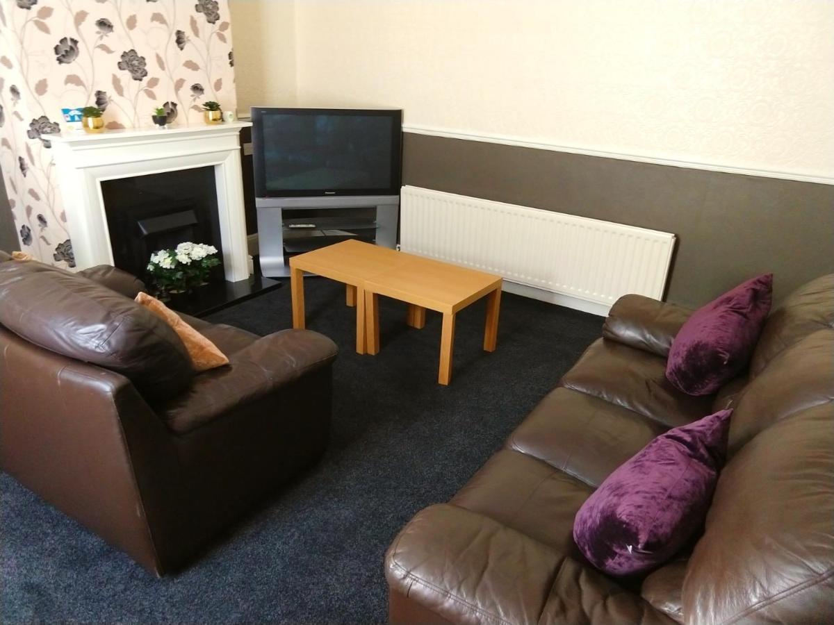 Napier Town House - Self Catering - Guesthouse Style - Twin And Double Rooms Workington Exterior foto